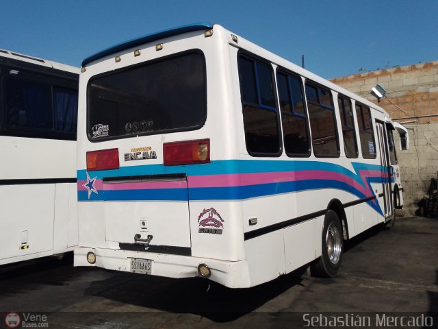 A.C. L�nea Mariscal 13 por Sebasti�n Mercado