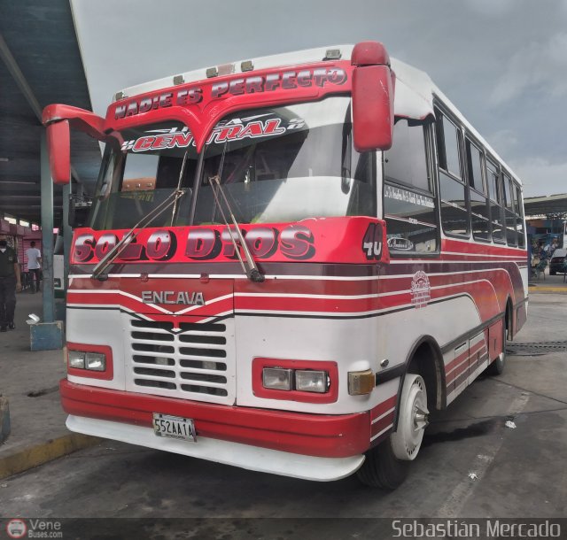 U.C. L�nea Central 100 por Sebasti�n Mercado