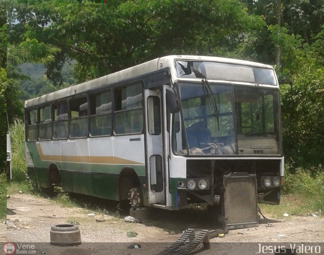 En Chiveras Abandonados Recuperaci�n 982 por Jes�s Valero