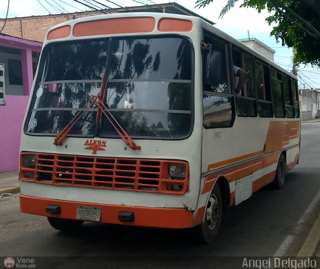 ZU - U.C. Barrio La Polar 836 por �ngel Delgado