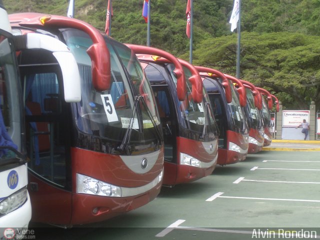 Garajes Paradas y Terminales Caracas por Alvin Rond�n