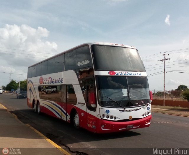 Expresos Occidente 010 por Miguel Pino