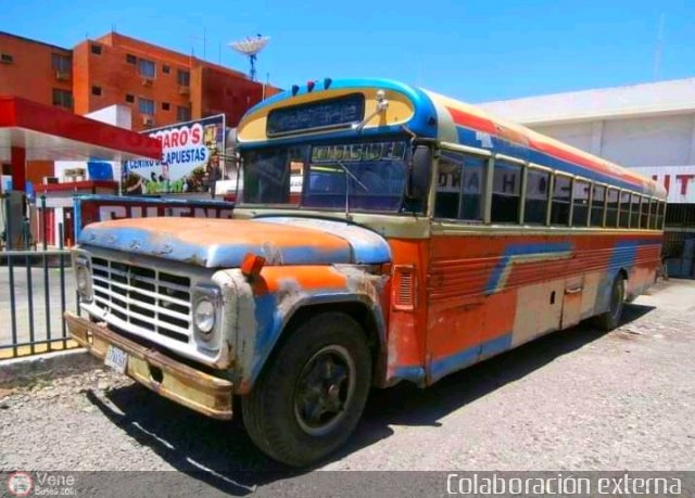 L�nea Sanare 099 por Mois�s Silva Colombo