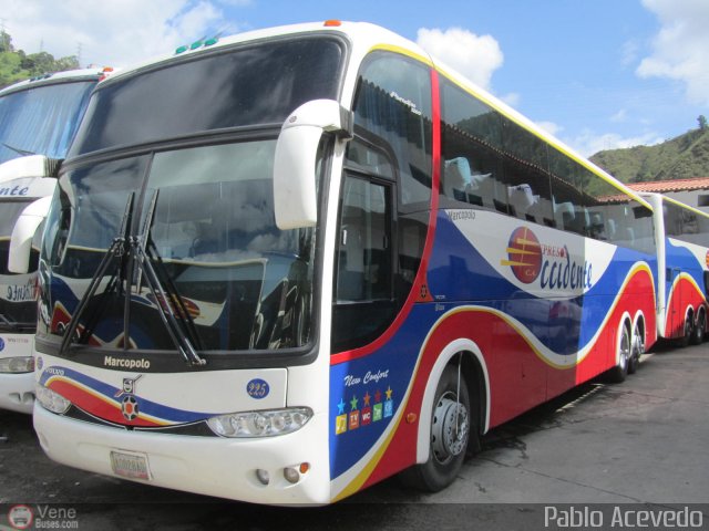 Expresos Occidente 225 por Pablo Acevedo