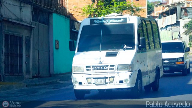 Particular o Desconocido Caracas por Pablo Acevedo