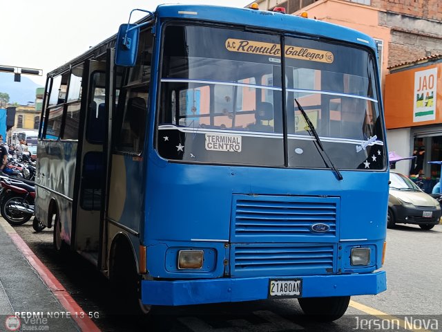 TA - A.C. R�mulo Gallegos 146 por Jerson Nova