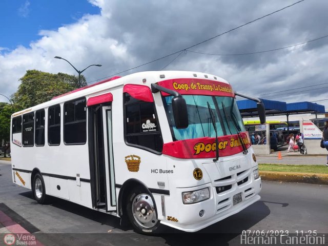 Coop. de Transporte La Candelaria 12 por Alvin Rond�n