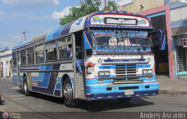 Cooperativa Carlos Arvelo 48 por Andr�s Ascanio