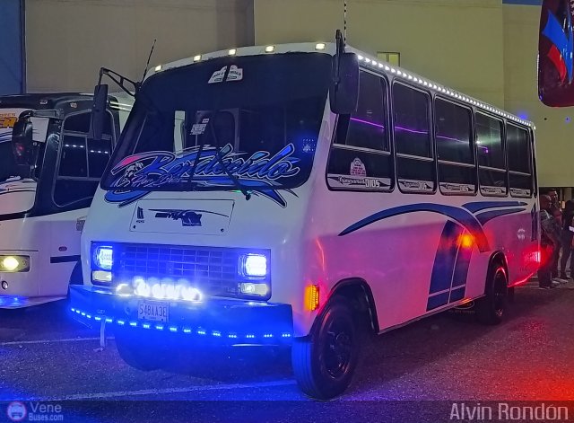 CA - Uni�n La Esmeralda 212 por Alvin Rond�n