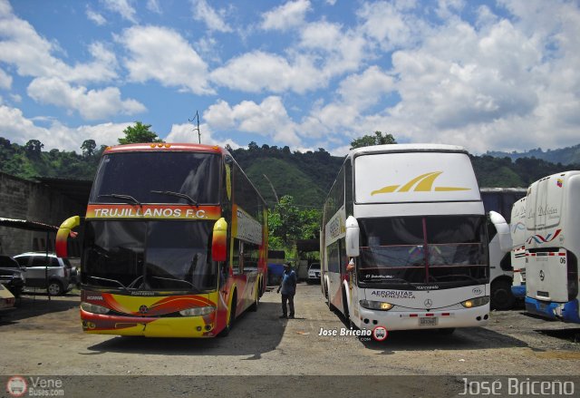 Garajes Paradas y Terminales Valera por Jos� Brice�o