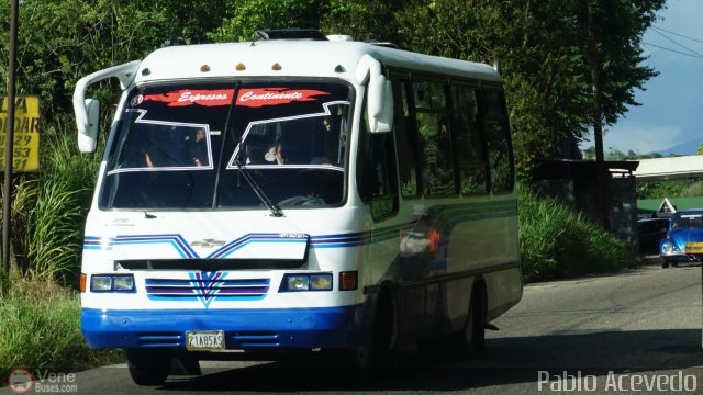 Expresos Continente C-51 por Pablo Acevedo