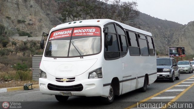 Expresos Mocot�es 19 por Leonardo Saturno