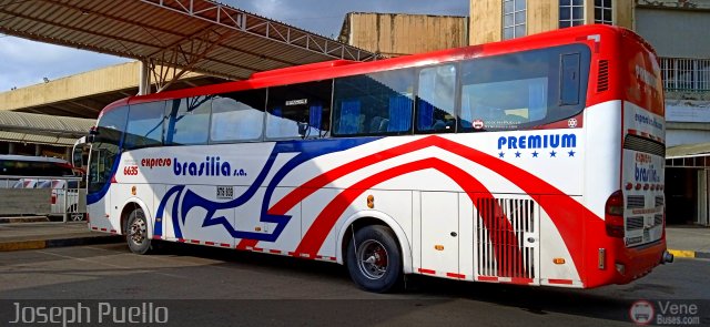 Expreso Brasilia 6635 por Joseph Puello