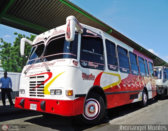 S.C. Lnea Qubor 78 por Jhonangel Montes