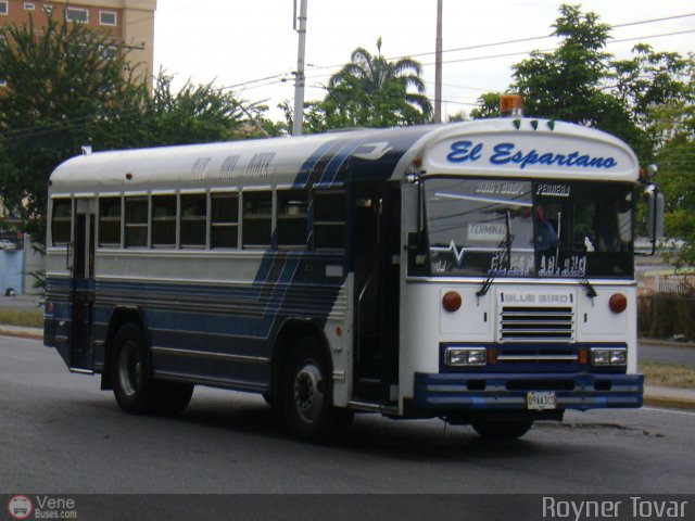 AR - Cooperativa La Pedrera 42 por Royner Tovar