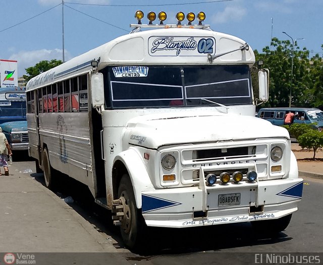 ZU - Colectivos Los Laureles C.A 02 por ngel Delgado