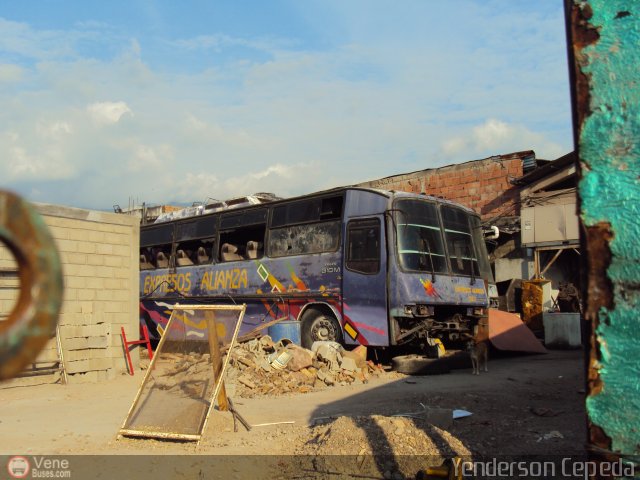 En Chiveras Abandonados Recuperaci�n 00000 por Yenderson Cepeda