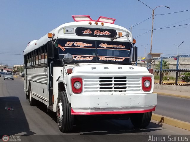 Colectivos La Rosita 019 por Abner Sarcos