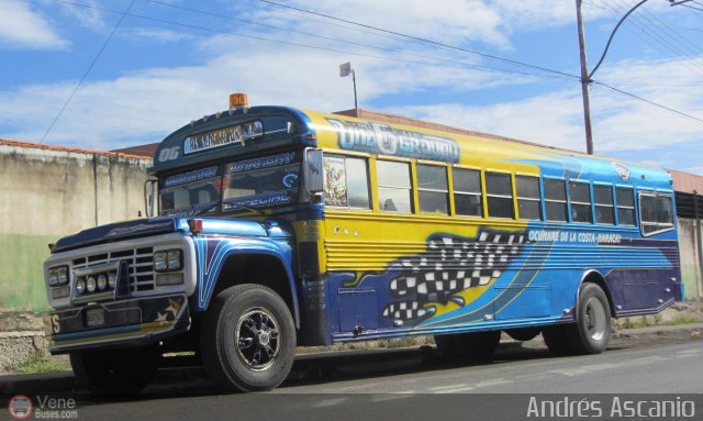 Colectivos Unidos - Ocumare de la Costa - Mcy 06 por Andr�s Ascanio