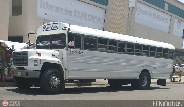 ZU - Ra�l Leoni 38 por �ngel Delgado