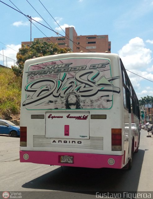 Expresos Camarg�i ND por Gustavo Figueroa