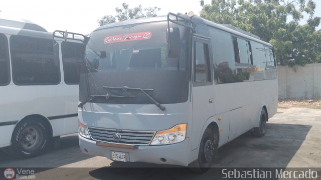 Expresos J�uregui 139 por Sebasti�n Mercado