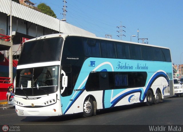 A.C. Mixta de Transporte T�chira M�rida R.L. 0318 por Waldir Mata