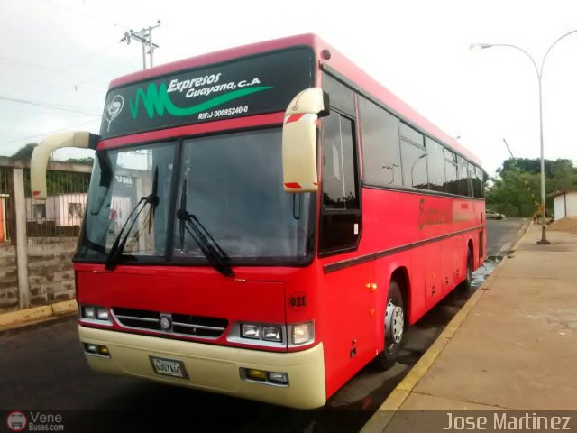 Expresos Guayana 021 por Jes�s Valero