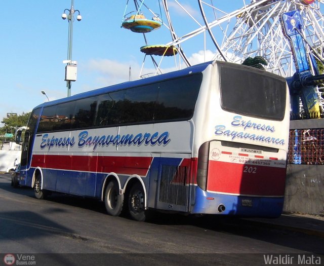 Expresos Bayavamarca 202 por Waldir Mata