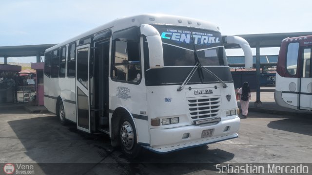 U.C. L�nea Central 107 por Sebasti�n Mercado