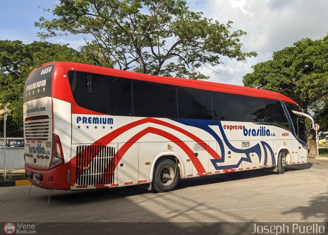 Expreso Brasilia 6654 por Joseph Puello