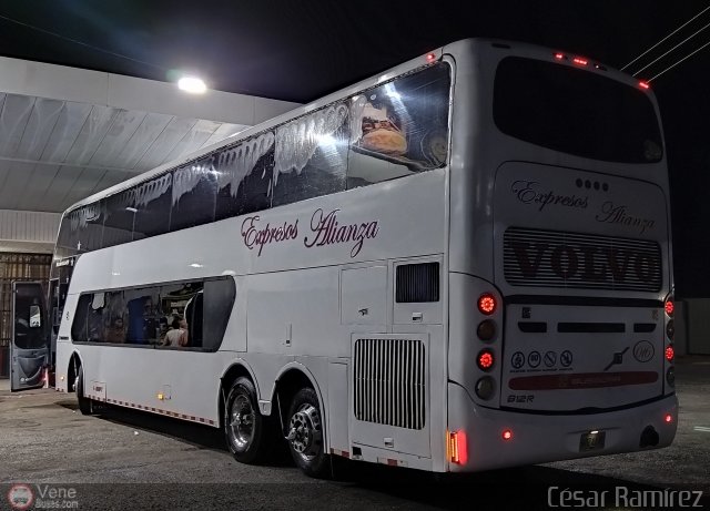 Expresos Alianza 016 por C�sar Ram�rez