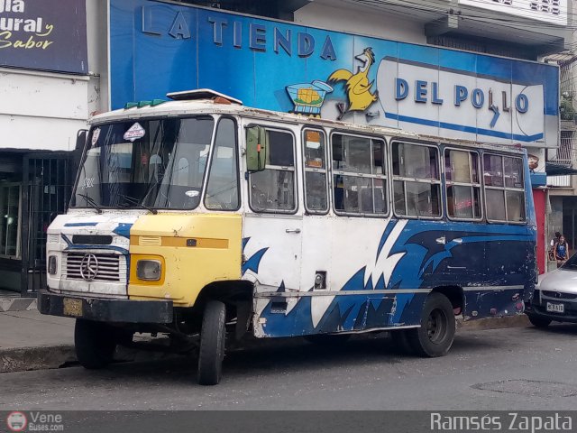 DC - Asoc. de Coop. de Transporte Ciudad Tiuna 300 por Rams�s Zapata