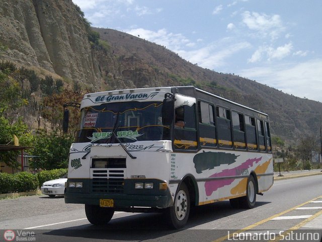 L�nea Los Caracoles 24 por Leonardo Saturno