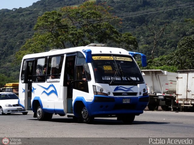 TA - A.C. R�mulo Gallegos 107 por Pablo Acevedo