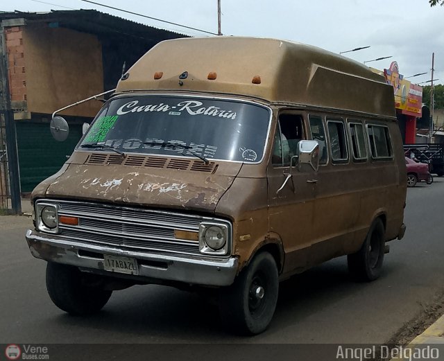 ZU - Curva Rotaria 02 por �ngel Delgado