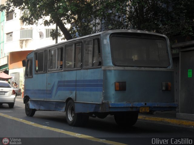 DC - S.C. Plaza Espa�a - El Valle - Coche 146 por Oliver Castillo