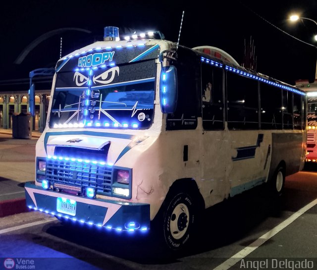 ZU - Los Claveles 94 por �ngel Delgado