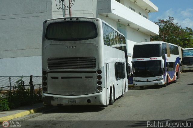 Particular o Desconocido 451 por Pablo Acevedo