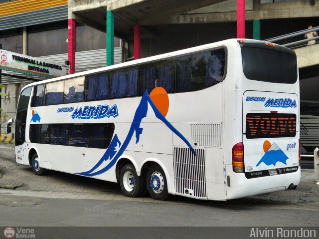 Expresos M�rida 0049 por Alvin Rond�n