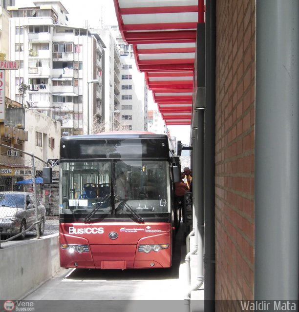 Garajes Paradas y Terminales Caracas por Waldir Mata