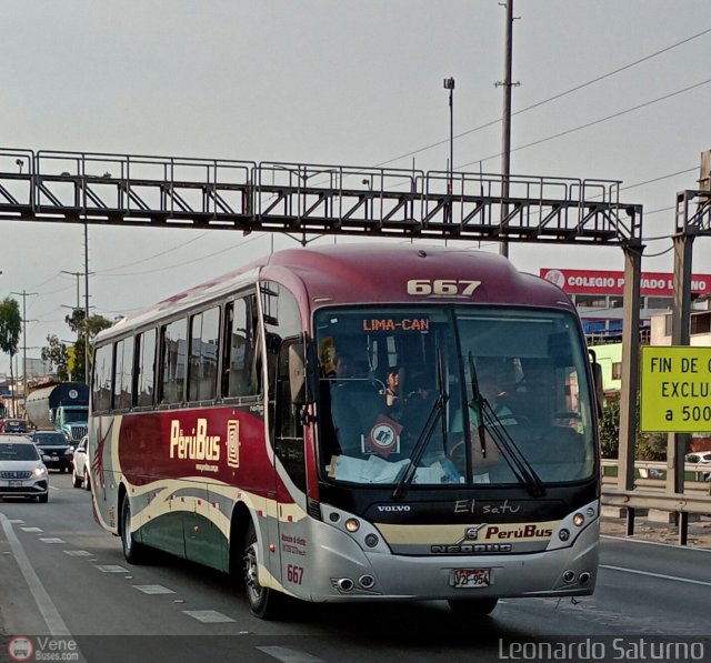 Empresa de Transporte Per� Bus S.A. 667 por Leonardo Saturno