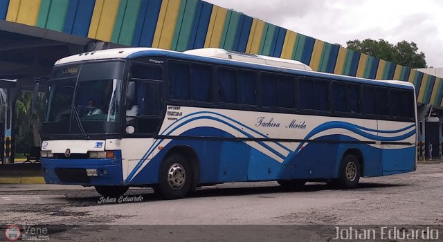 A.C. Mixta de Transporte T�chira M�rida R.L. 0052 por Johan Albornoz