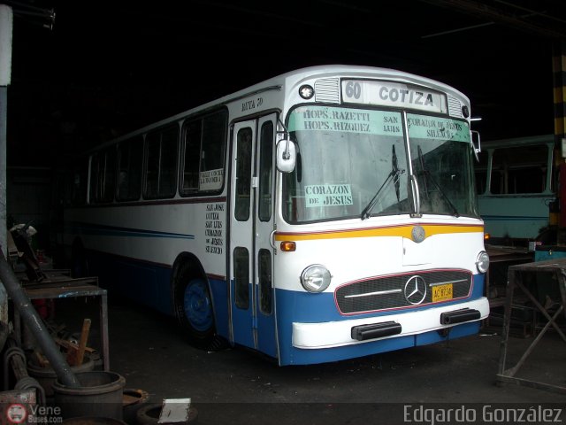 DC - Colectivos del Norte 60 por Edgardo Gonz�lez