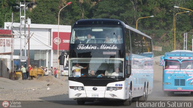 A.C. Mixta de Transporte T�chira M�rida R.L. 0618 por Leonardo Saturno