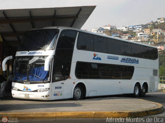 Expresos M�rida 0030 por Alfredo Montes de Oca