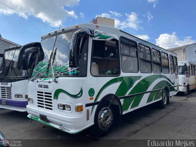 Organizaciones Unidas de C. Caracas - La Guaira 334 por Eduardo Mej�as