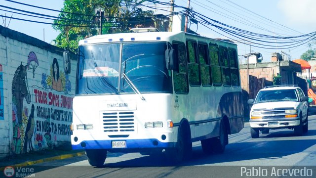 U.C. Catia - El Junquito 078 por Pablo Acevedo