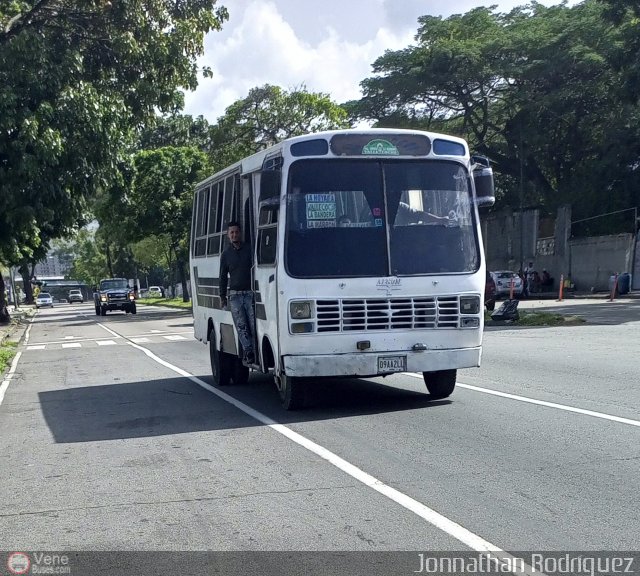 DC - S.C. Plaza Espa�a - El Valle - Coche 251 por Jonnathan Rodr�guez