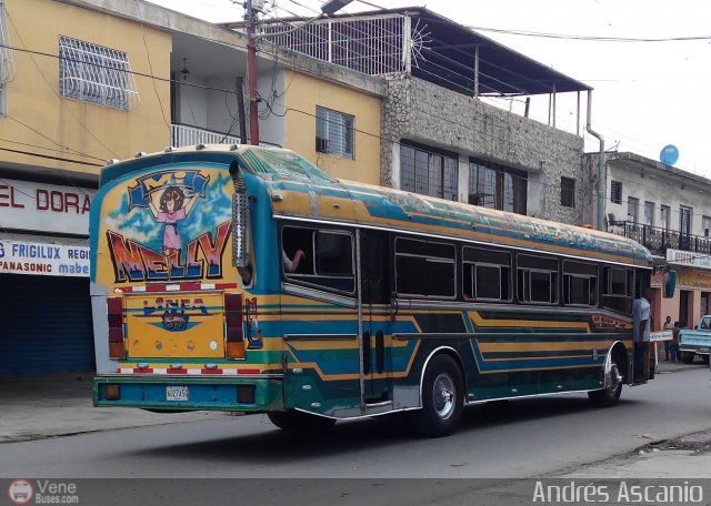 Cooperativa Carlos Arvelo 56 por Andrés Ascanio